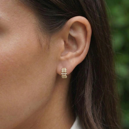 Velrix Taş Detaylı Küpe — 14 ayar altın görünümlü küpe | Ferlin Jewelry