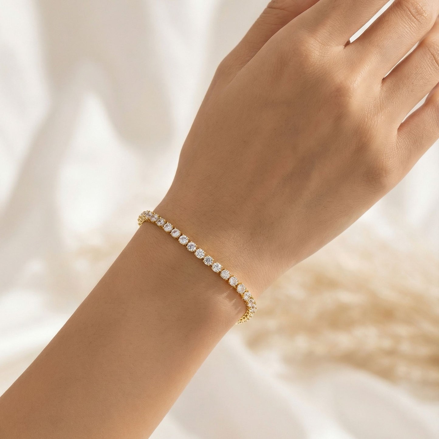 Ekstra Parlak Özel Taşlı Su Yolu Bileklik — 14 ayar altın görünümlü bileklik | Ferlin Jewelry