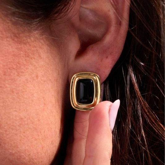 Solis Siyah Küpe — 14 ayar altın görünümlü küpe | Ferlin Jewelry