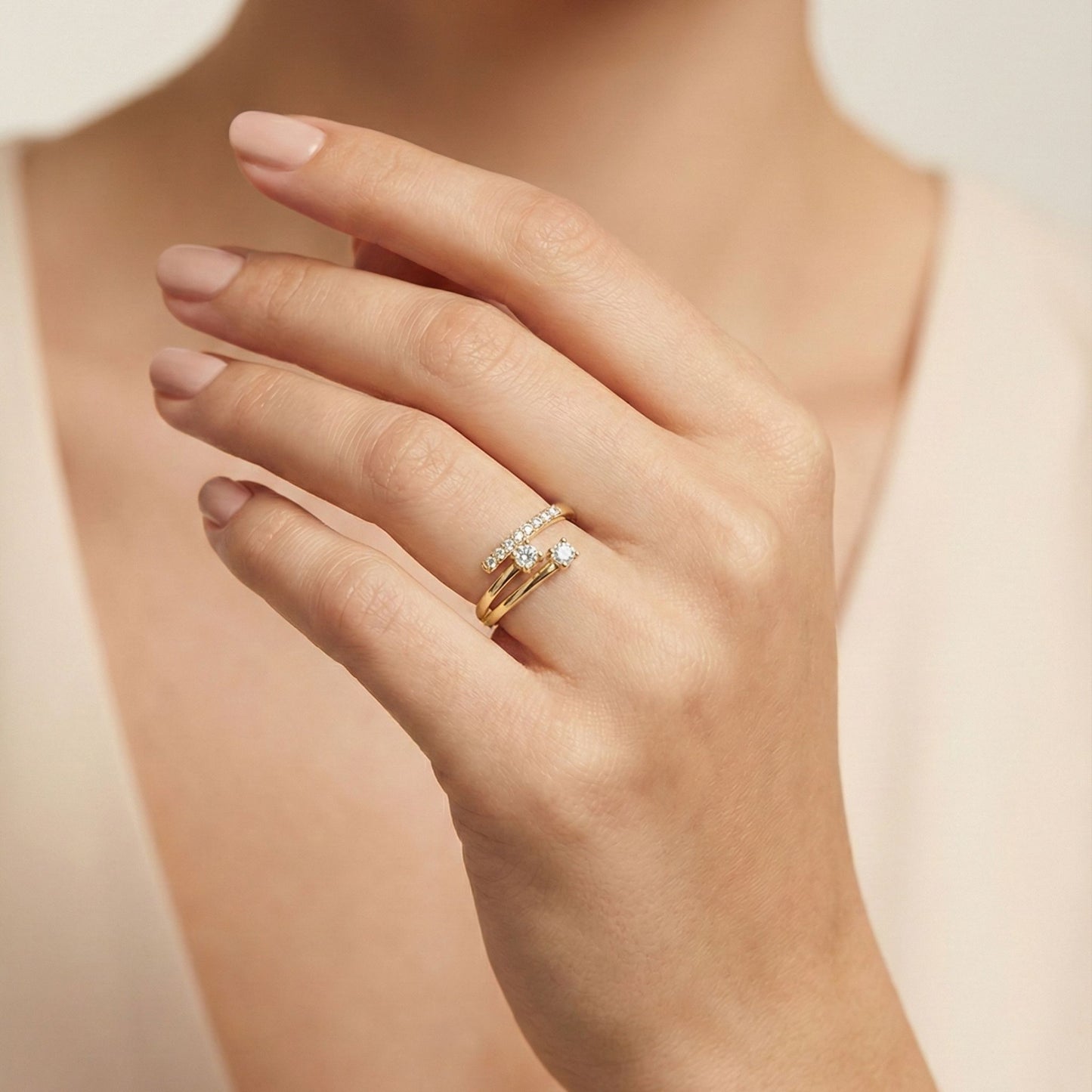 Ayarlanabilir Taş Detaylı Yüzük — 14 ayar altın görünümlü yüzük | Ferlin Jewelry